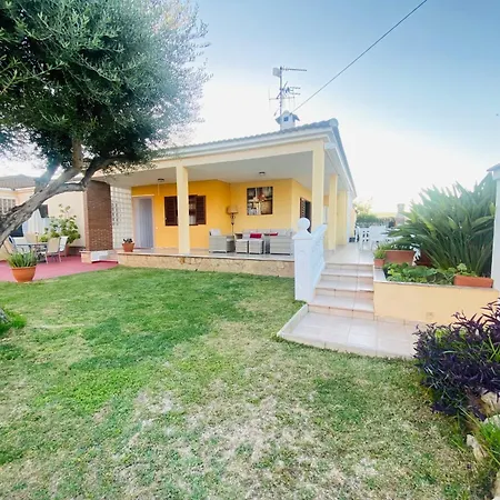 Particular, Confortable. Villa *