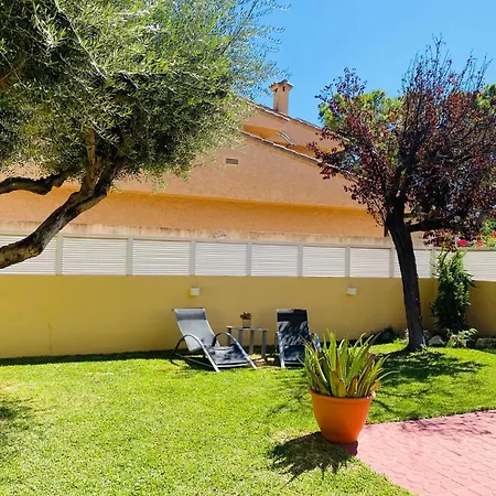 Particular, Confortable. Villa